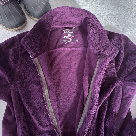 L.L. Bean Women’s Fleece Jacket, Sz.M, Plum Purple, Full Zip Cozy Outdoor EUC - Picture 14 of 16